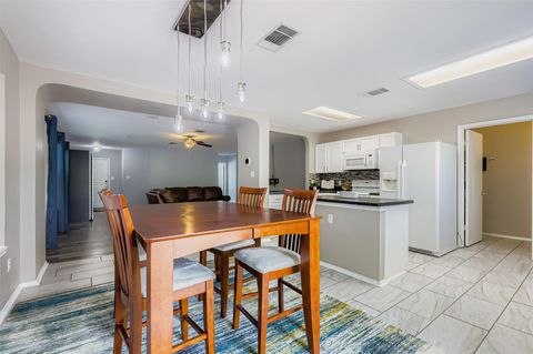 Tiny photo for 904 Justeford DR, Pflugerville, TX 78660 (MLS # 4326442)