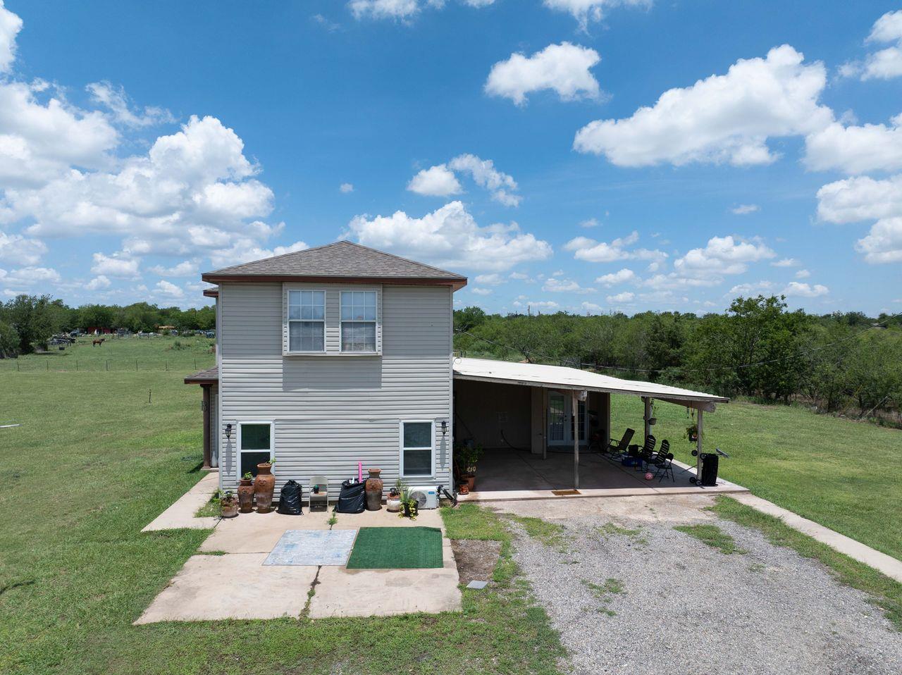 14512 FM 812