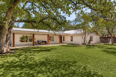 Photo of 1501 W Park ST, Cedar Park, TX 78613 (MLS # 3344590)