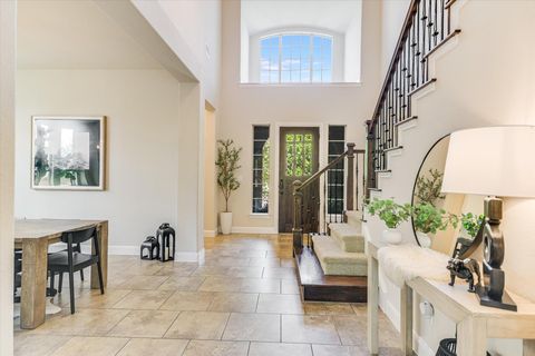 8813 Fescue LN Austin TX 78738