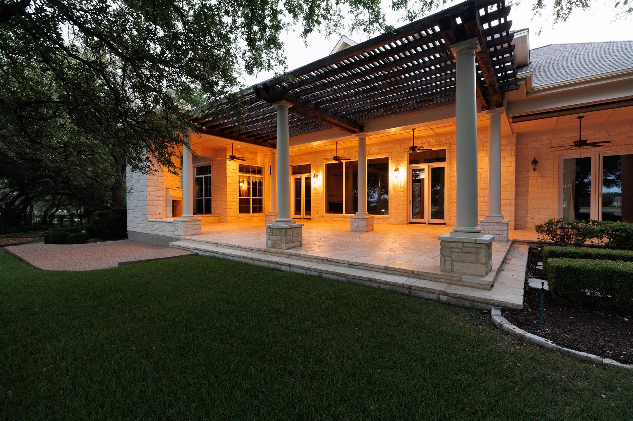 200 Stardust LN