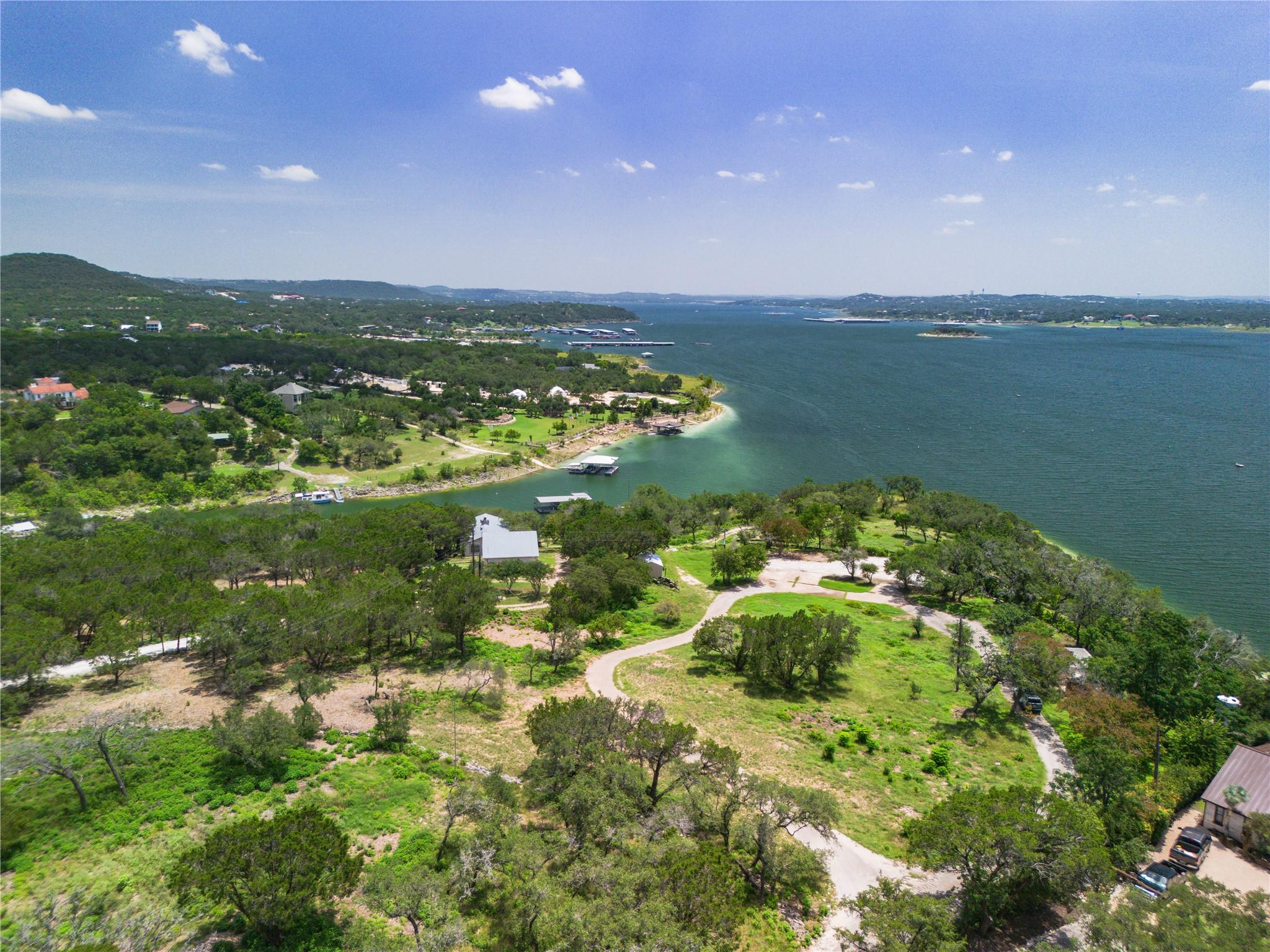 8101 Sharon RD