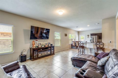Tiny photo for 13108 Cantarra DR, Pflugerville, TX 78660 (MLS # 3927371)