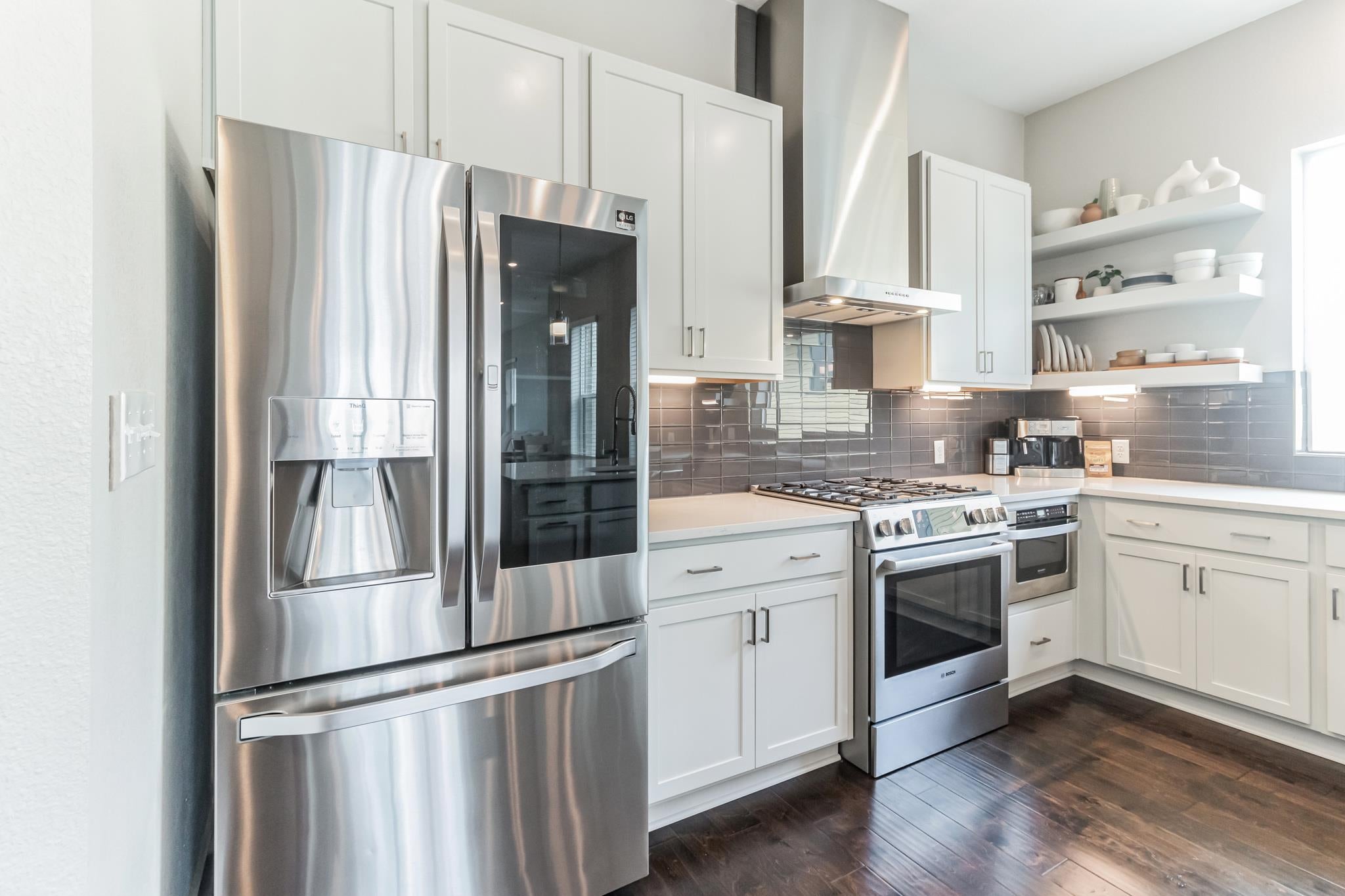 4325 Jackson Ave 2204