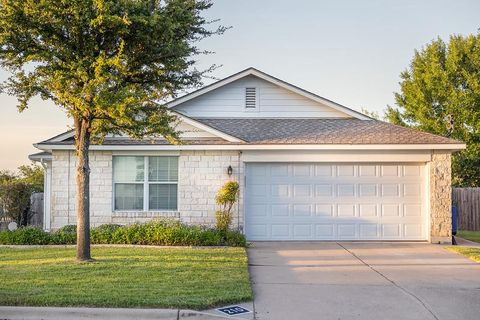 210 Rinehardt ST Hutto TX 78634