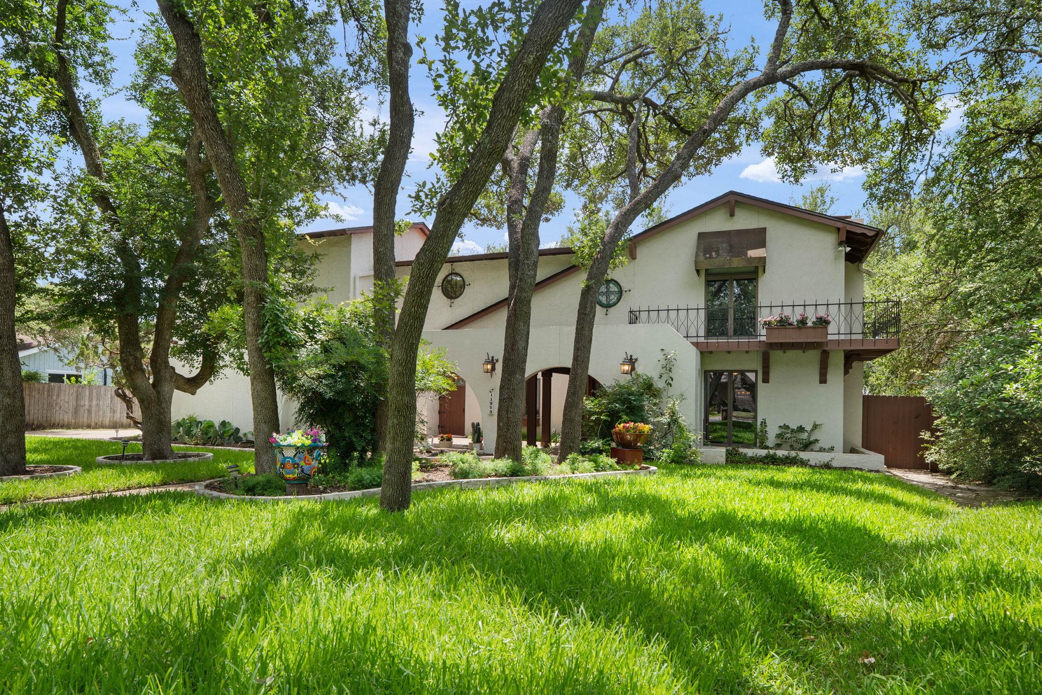 11923 Brookwood CIR