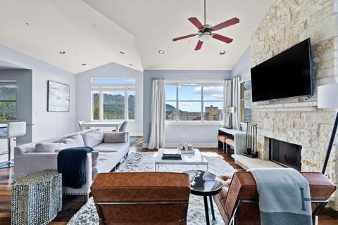 Photo of 8110 Ranch Road 2222 #49, Austin, TX 78730 (MLS # 3802337)