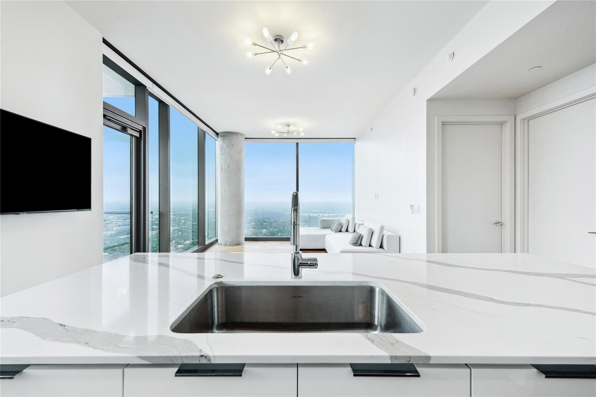 44 East Ave 4104