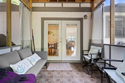 Tiny photo for 10720 Sunny LN, Jonestown, TX 78645 (MLS # 6201865)