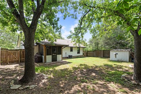 Tiny photo for 10720 Sunny LN, Jonestown, TX 78645 (MLS # 6201865)