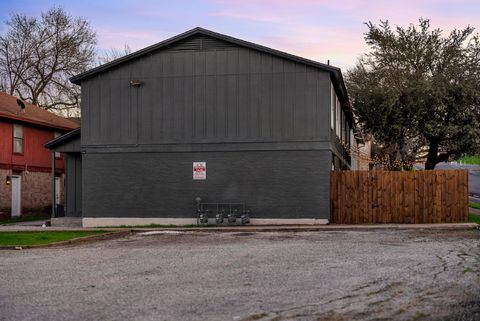 Tiny photo for 1323 Southport DR #D, Austin, TX 78704 (MLS # 6837998)