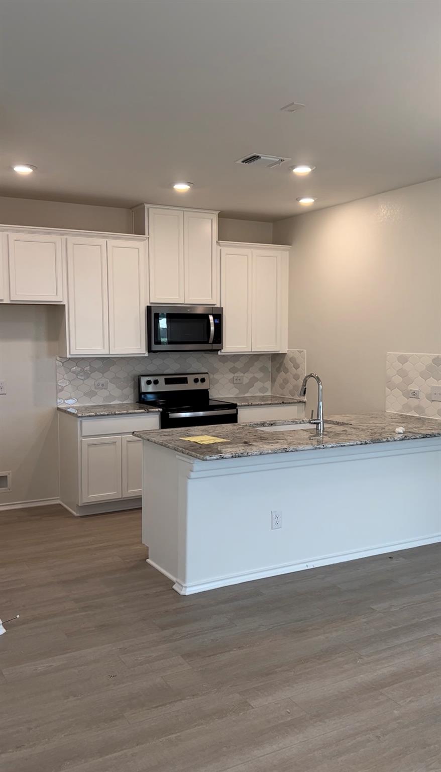 504 Barbary Coast Ln LN