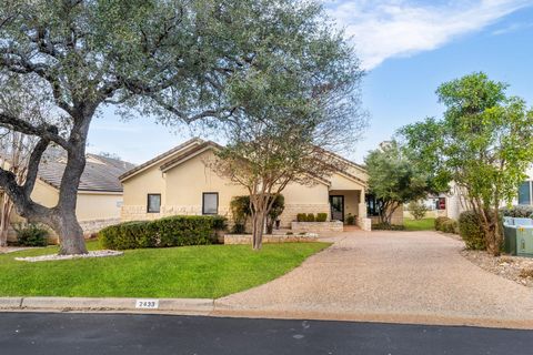 2433 Founders CIR Spicewood TX 78669
