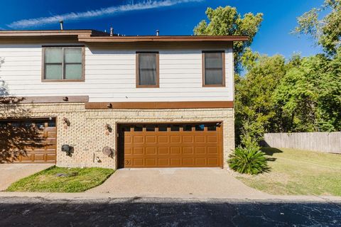 Tiny photo for 10819 Crown Colony DR #40, Austin, TX 78747 (MLS # 4913246)