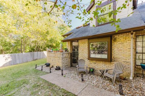 Tiny photo for 10819 Crown Colony DR #40, Austin, TX 78747 (MLS # 4913246)