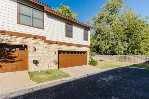 Tiny photo for 10819 Crown Colony DR #40, Austin, TX 78747 (MLS # 4913246)