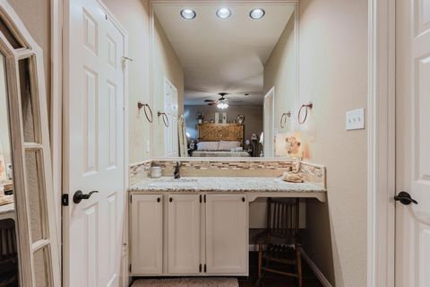 Tiny photo for 10819 Crown Colony DR #40, Austin, TX 78747 (MLS # 4913246)