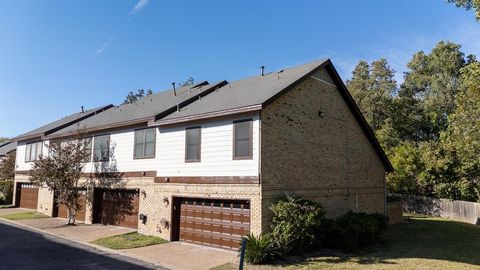 Tiny photo for 10819 Crown Colony DR #40, Austin, TX 78747 (MLS # 4913246)