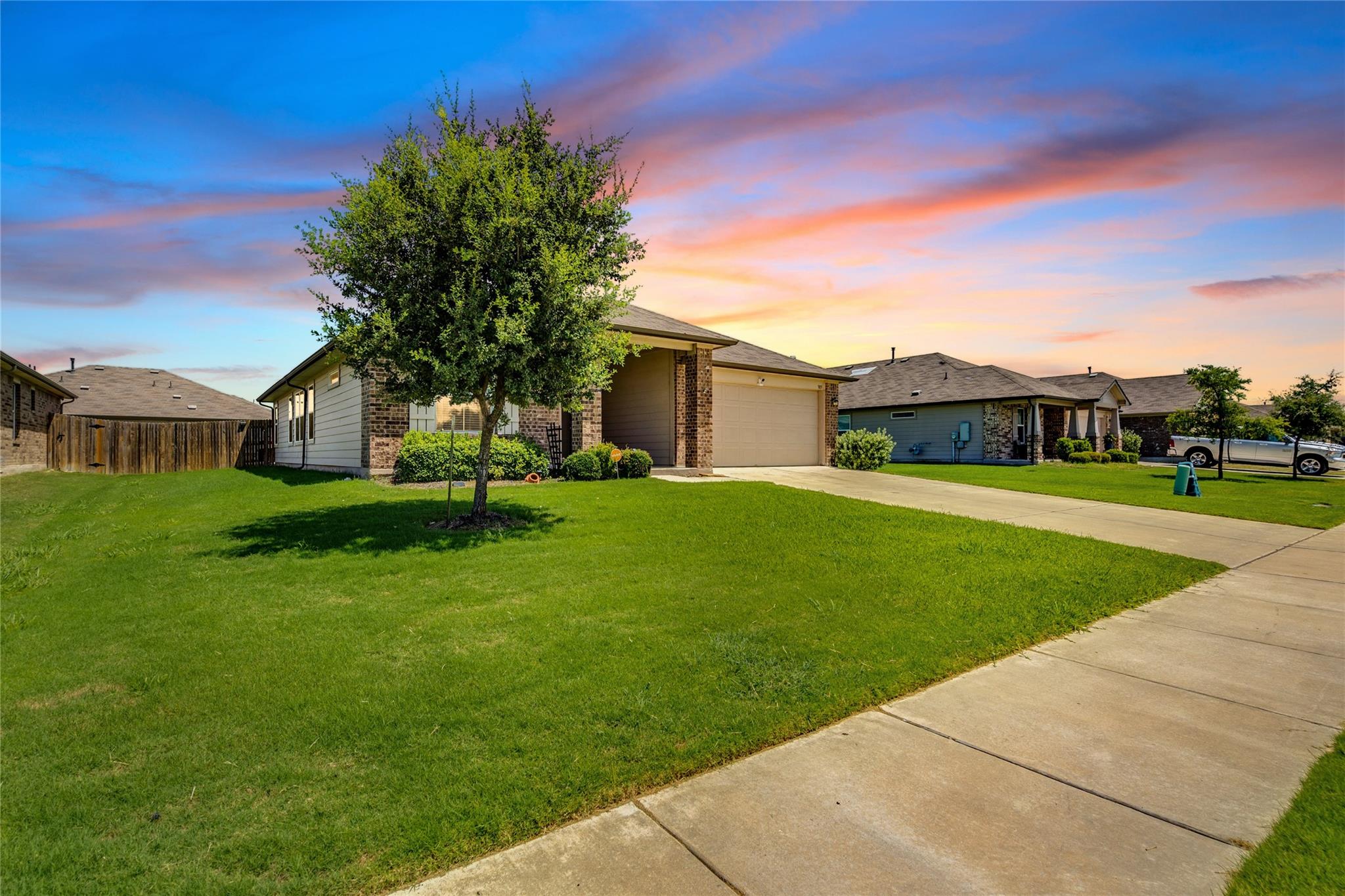 303 Marimoor DR