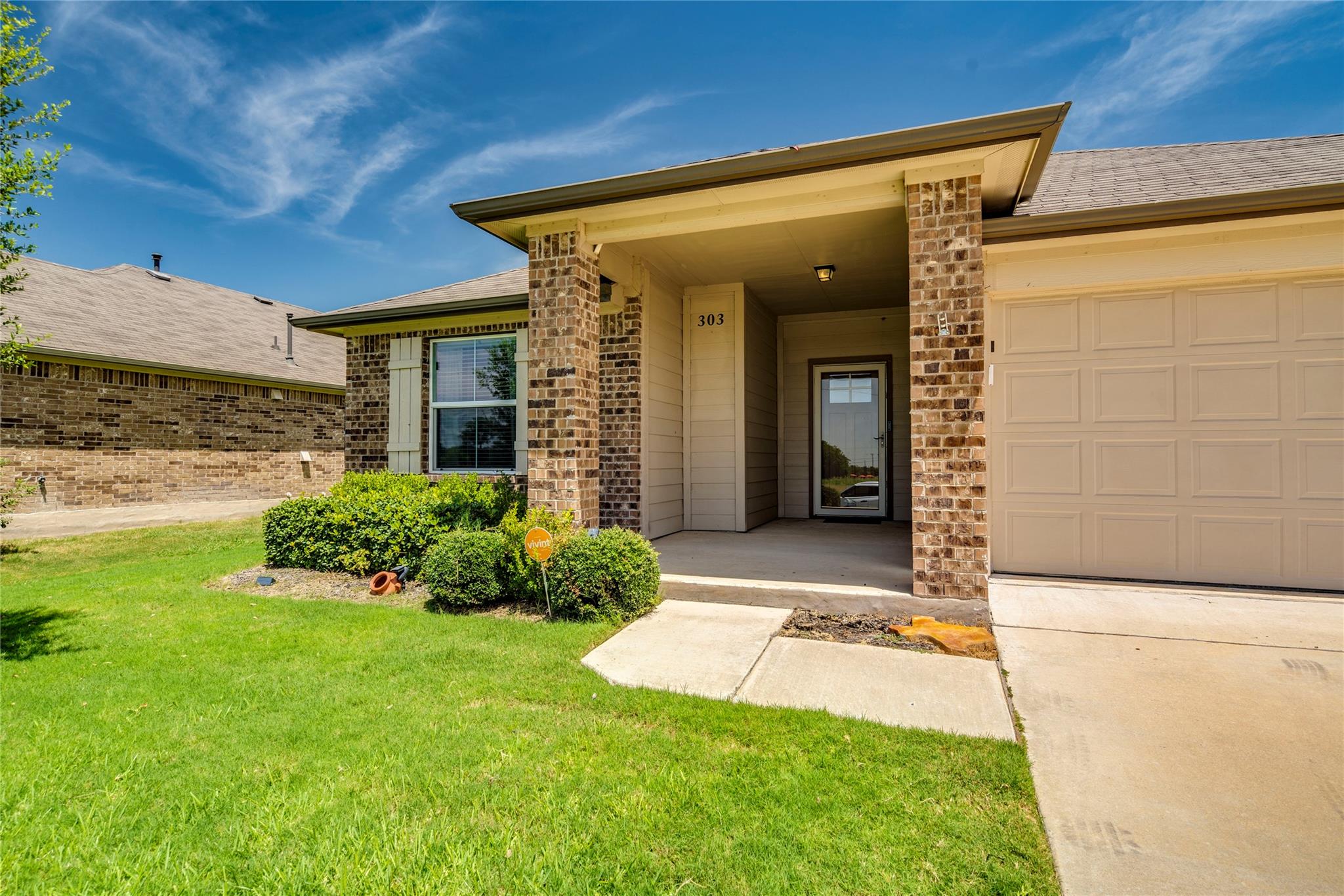 303 Marimoor DR