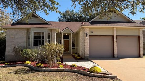 12505 Hunters Chase DR Austin TX 78729