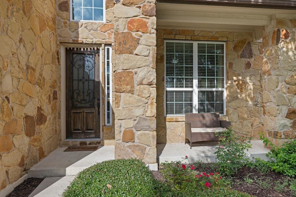 614 Spanish Mustang DR