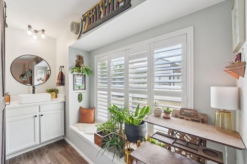 Tiny photo for 1213 S Trace DR, Austin, TX 78745 (MLS # 9063713)
