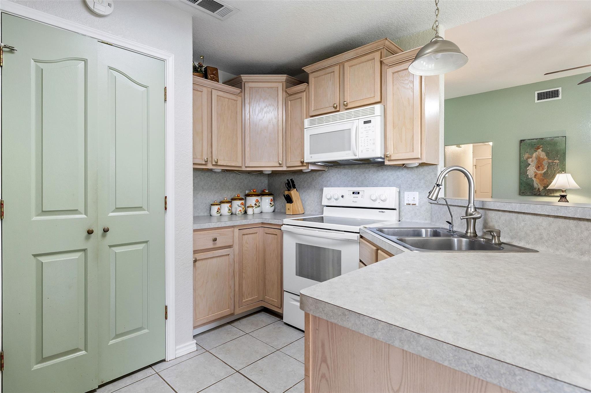 135 Barton RD