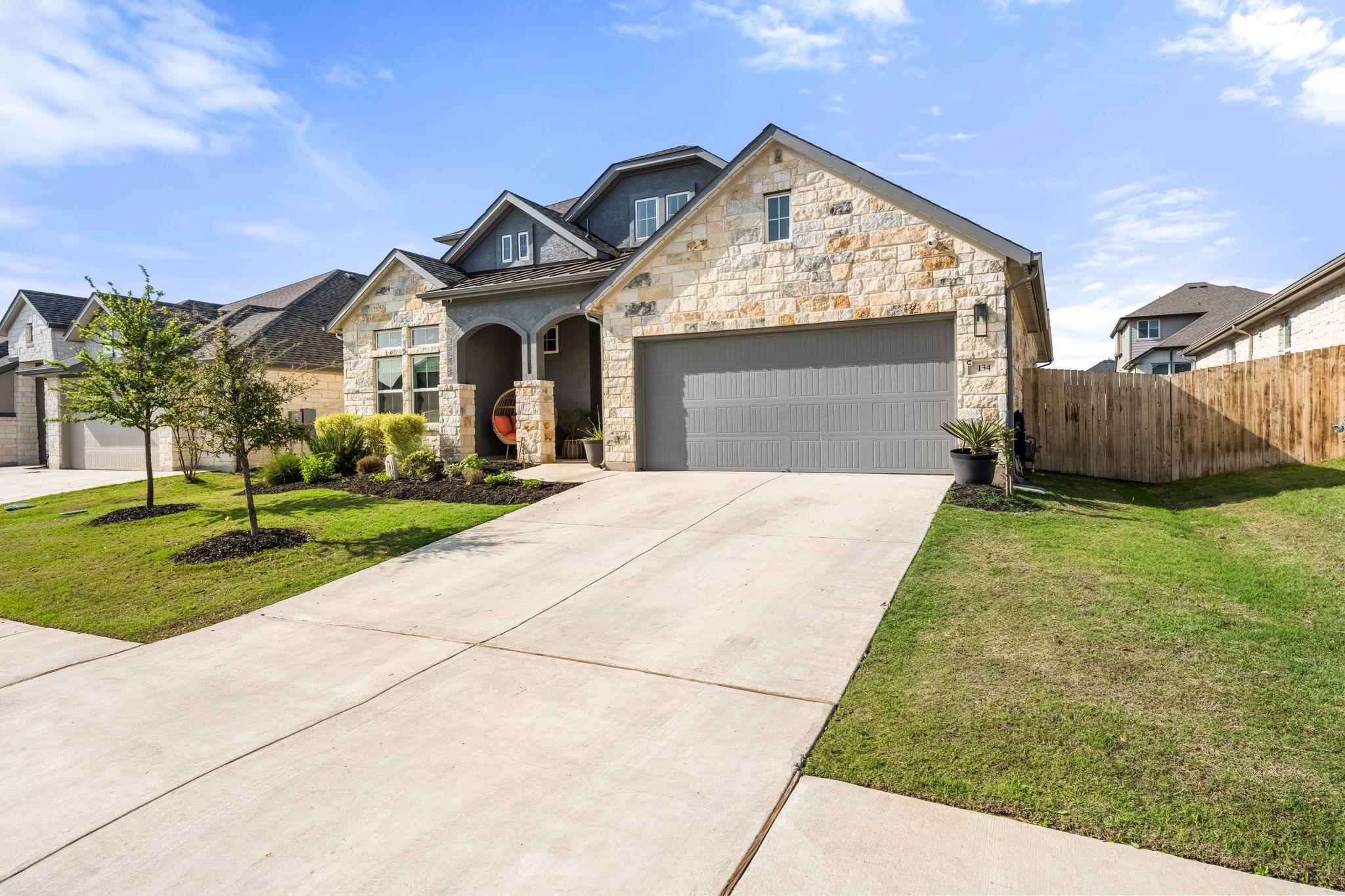 134 Soft Elm DR