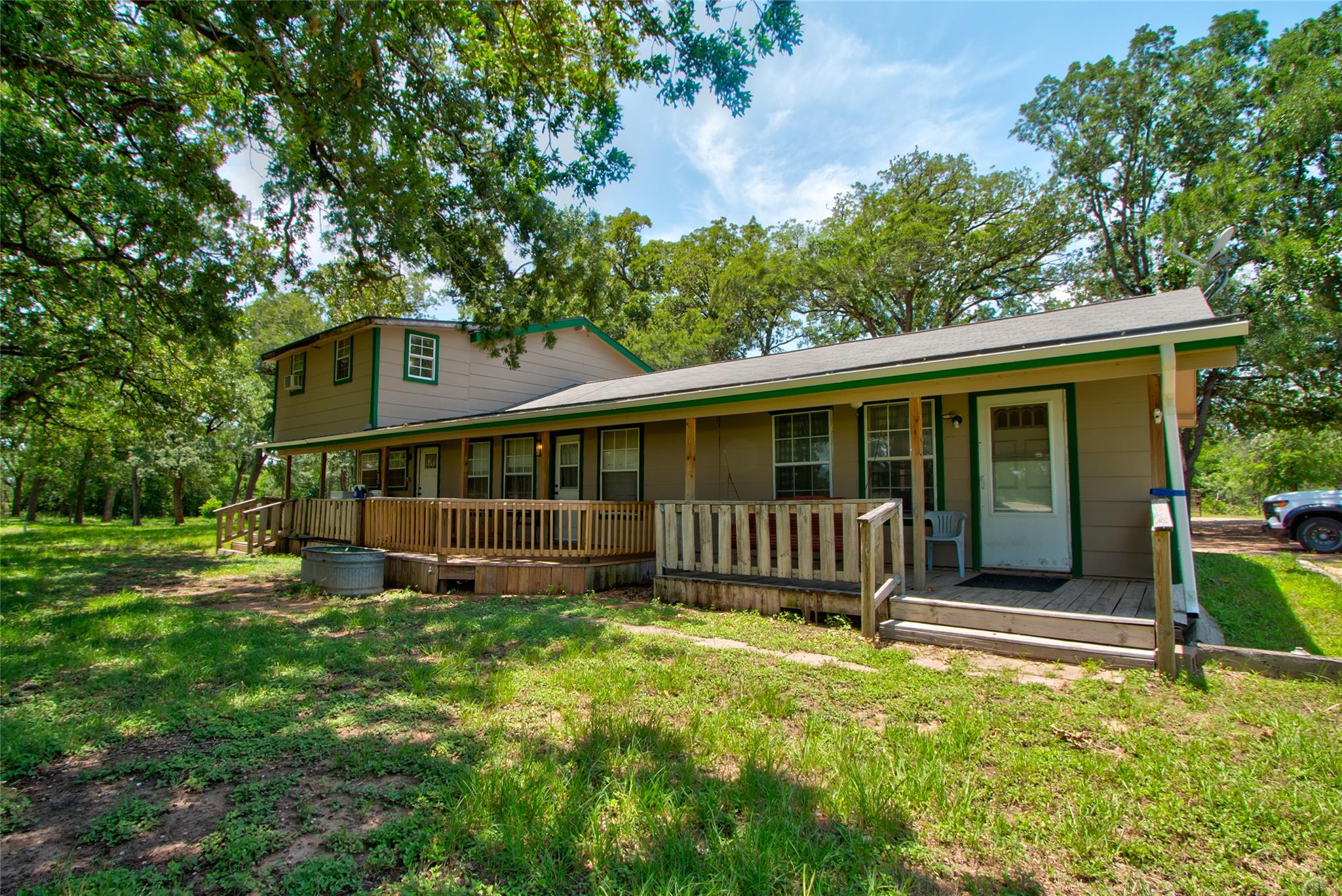1162 N State Highway 95