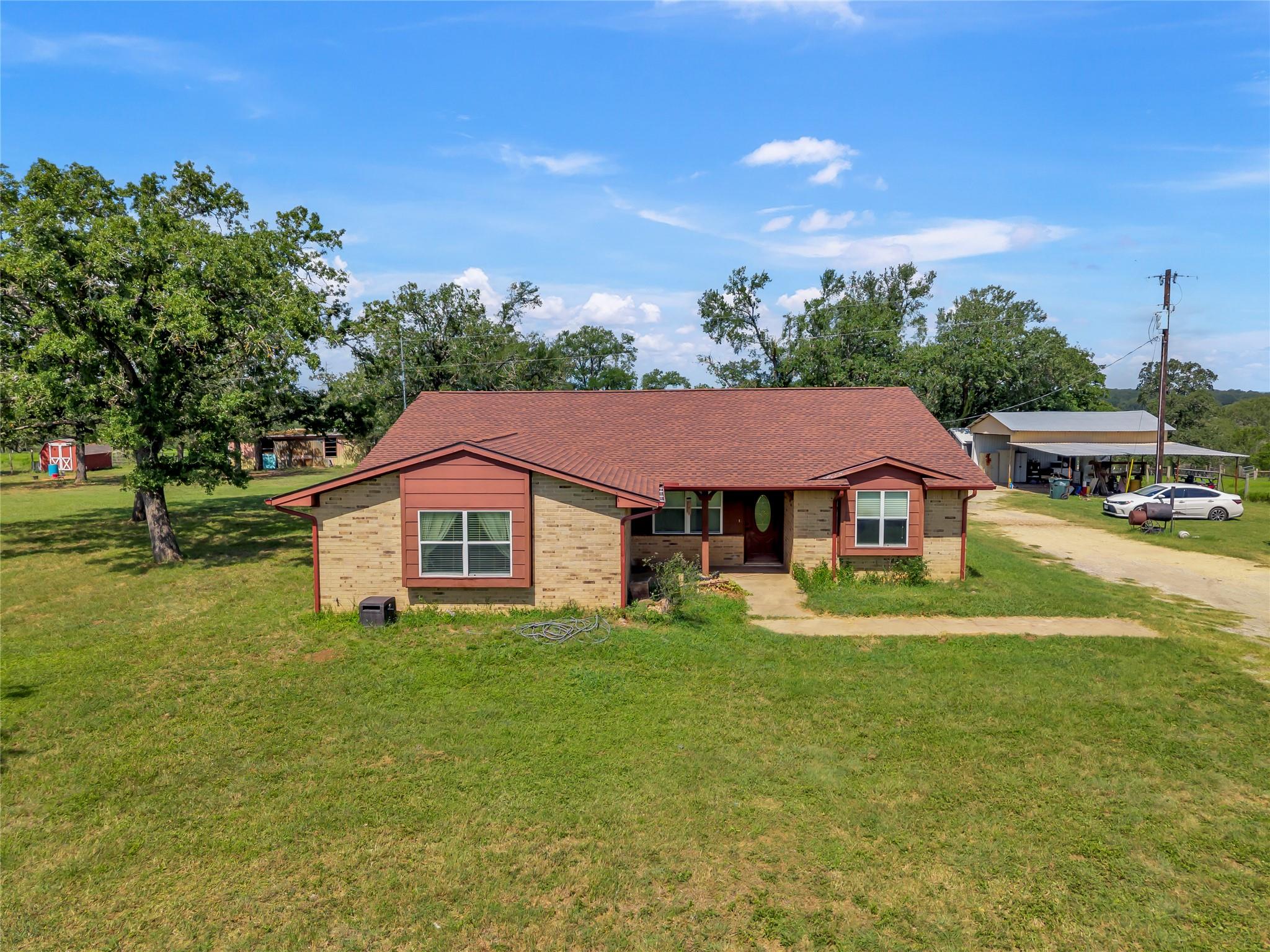 1080 League Line RD