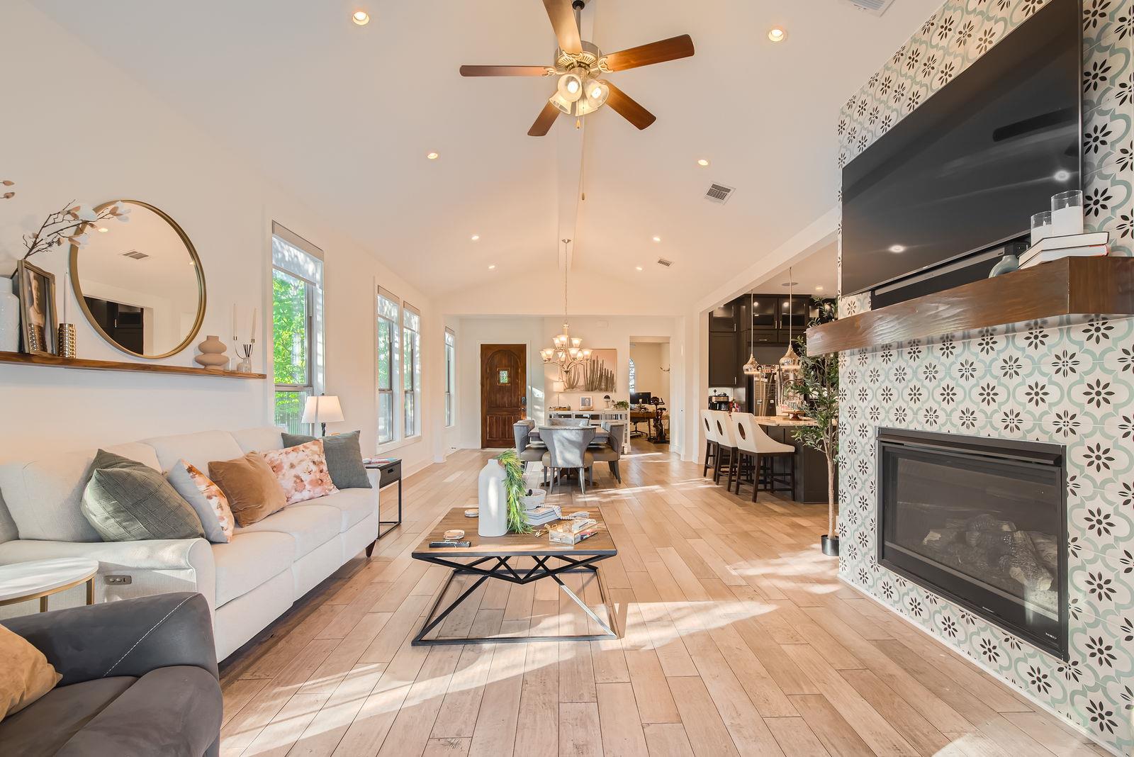 4106 Paleleaf PATH