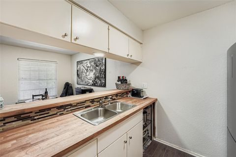 Tiny photo for 7801 Shoal Creek BLVD #241, Austin, TX 78757 (MLS # 5998615)