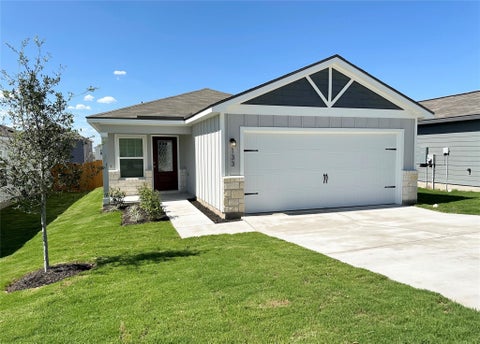 Photo of 133 Captain Dooley LN, Jarrell, TX 76537 (MLS # 8190600)