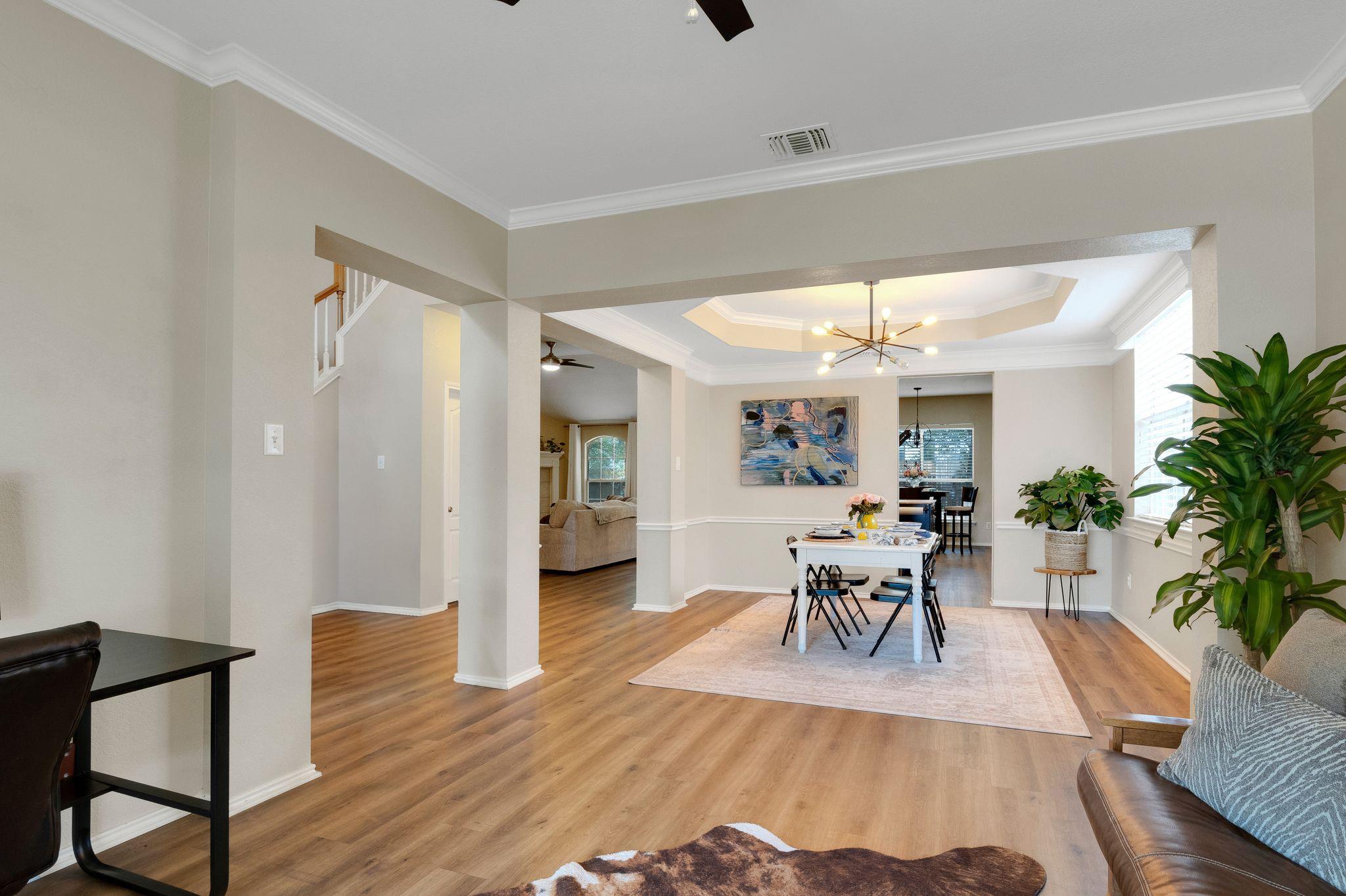 606 Indian Run DR