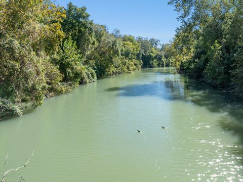 Photo of 5201 US Highway 90A W, Gonzales, TX 78629 (MLS # 4929603)