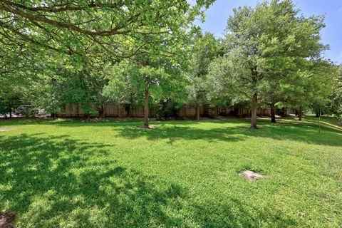 Tiny photo for 1310 W Parmer LN #9B, Austin, TX 78727 (MLS # 3321240)