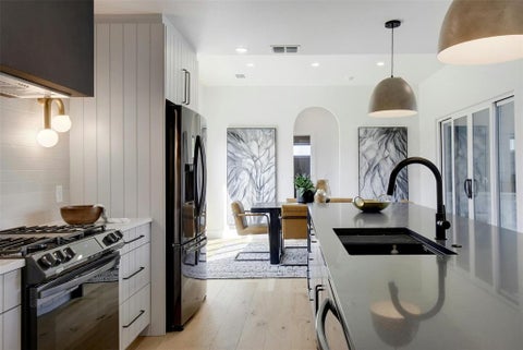 Photo of 8300 Hathaway DR, Austin, TX 78757 (MLS # 9478004)