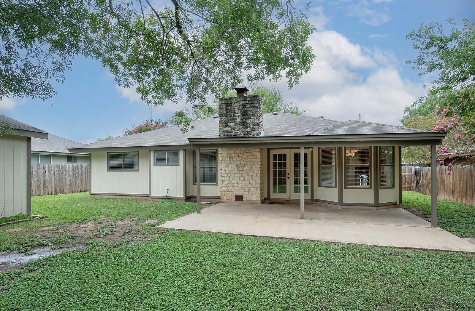 910 Garden View DR