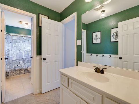 Tiny photo for 12911 Noyes LN, Austin, TX 78732 (MLS # 5064702)