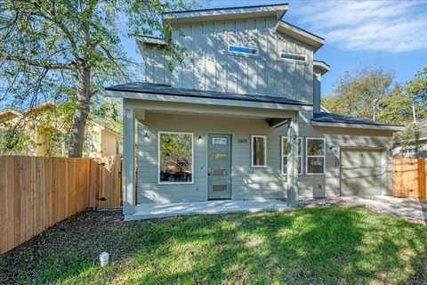 Photo of 1809 Maple Ave #2, Austin, TX 78702 (MLS # 3059193)