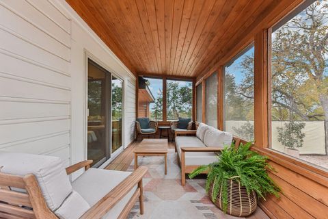 Tiny photo for 1101 Manlove ST, Austin, TX 78741 (MLS # 3872287)