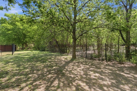 Tiny photo for 2101 Rivers Edge WAY #22, Austin, TX 78741 (MLS # 9000477)