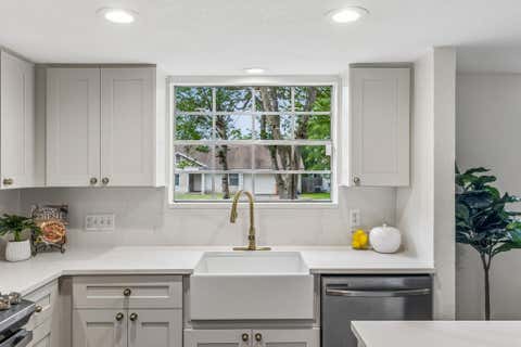 Tiny photo for 3609 Alexandria DR, Austin, TX 78749 (MLS # 5628928)