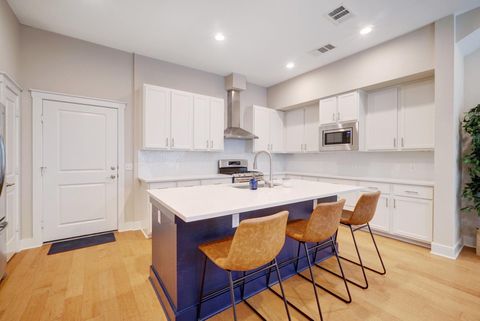 Tiny photo for 2520 Bluebonnet LN #41, Austin, TX 78704 (MLS # 6833132)