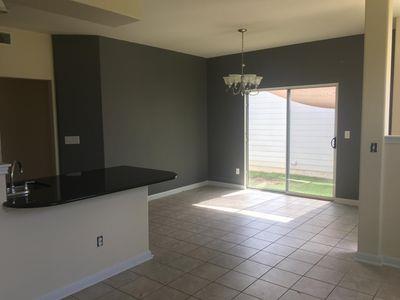 1612 Sanders
