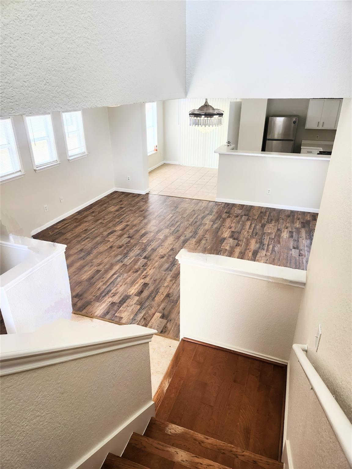13520 Coomes DR