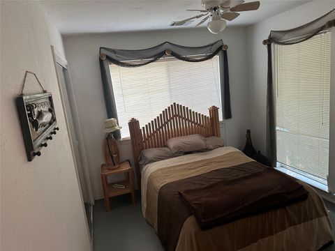 Tiny photo for 10903 Lakeside DR, Jonestown, TX 78645 (MLS # 2066157)