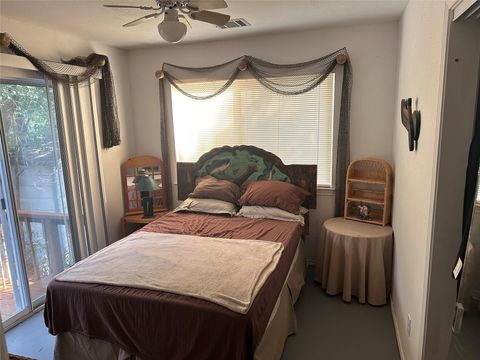 Tiny photo for 10903 Lakeside DR, Jonestown, TX 78645 (MLS # 2066157)