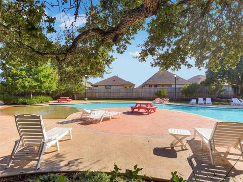 Tiny photo for 820 Goldilocks LN, Manchaca, TX 78652 (MLS # 6331949)